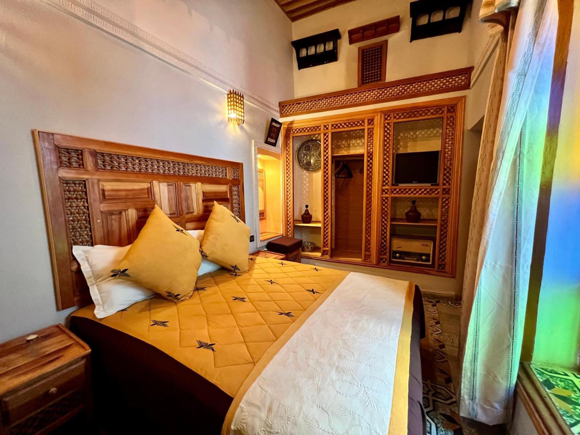 Dar Belmamoun Hotel Fez Quarto foto